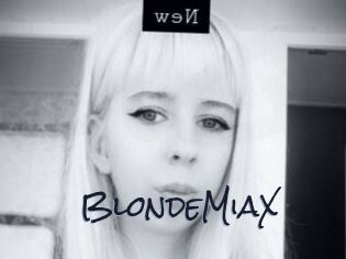 BlondeMiaX