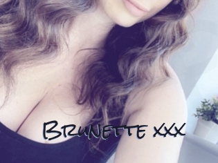 Brunette_xxx