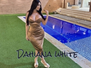 Dahiana_white