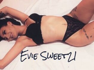 Evie_Sweet21