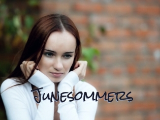 Junesommers