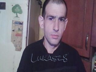 Lukasz8
