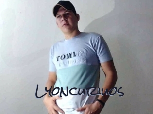 Lyoncuriuos