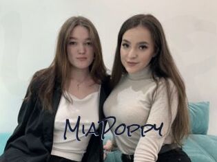 MiaPoppy