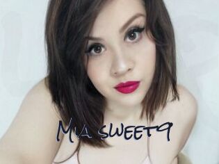 Mia_sweet9