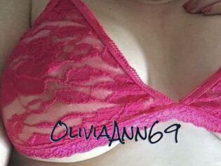 Olivia_Ann_69