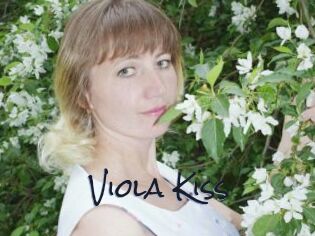 Viola_Kiss_