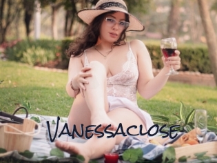 Vanessaclose